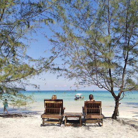 Green Blue Beach Hostel Koh Rong Sanloem Exteriör bild