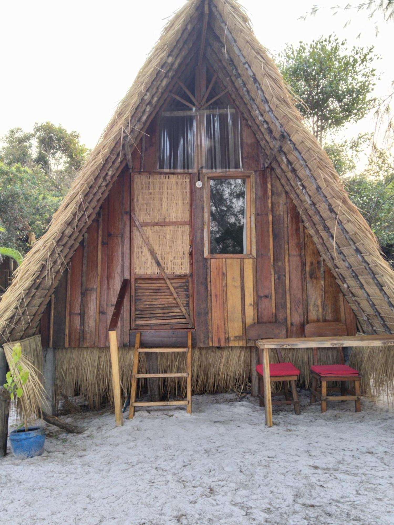 Green Blue Beach Hostel Koh Rong Sanloem Exteriör bild