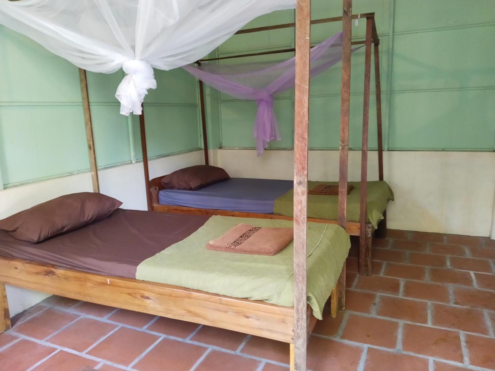 Green Blue Beach Hostel Koh Rong Sanloem Exteriör bild