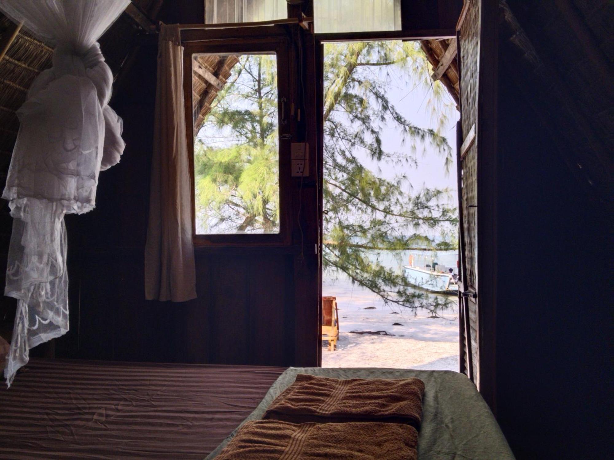 Green Blue Beach Hostel Koh Rong Sanloem Exteriör bild