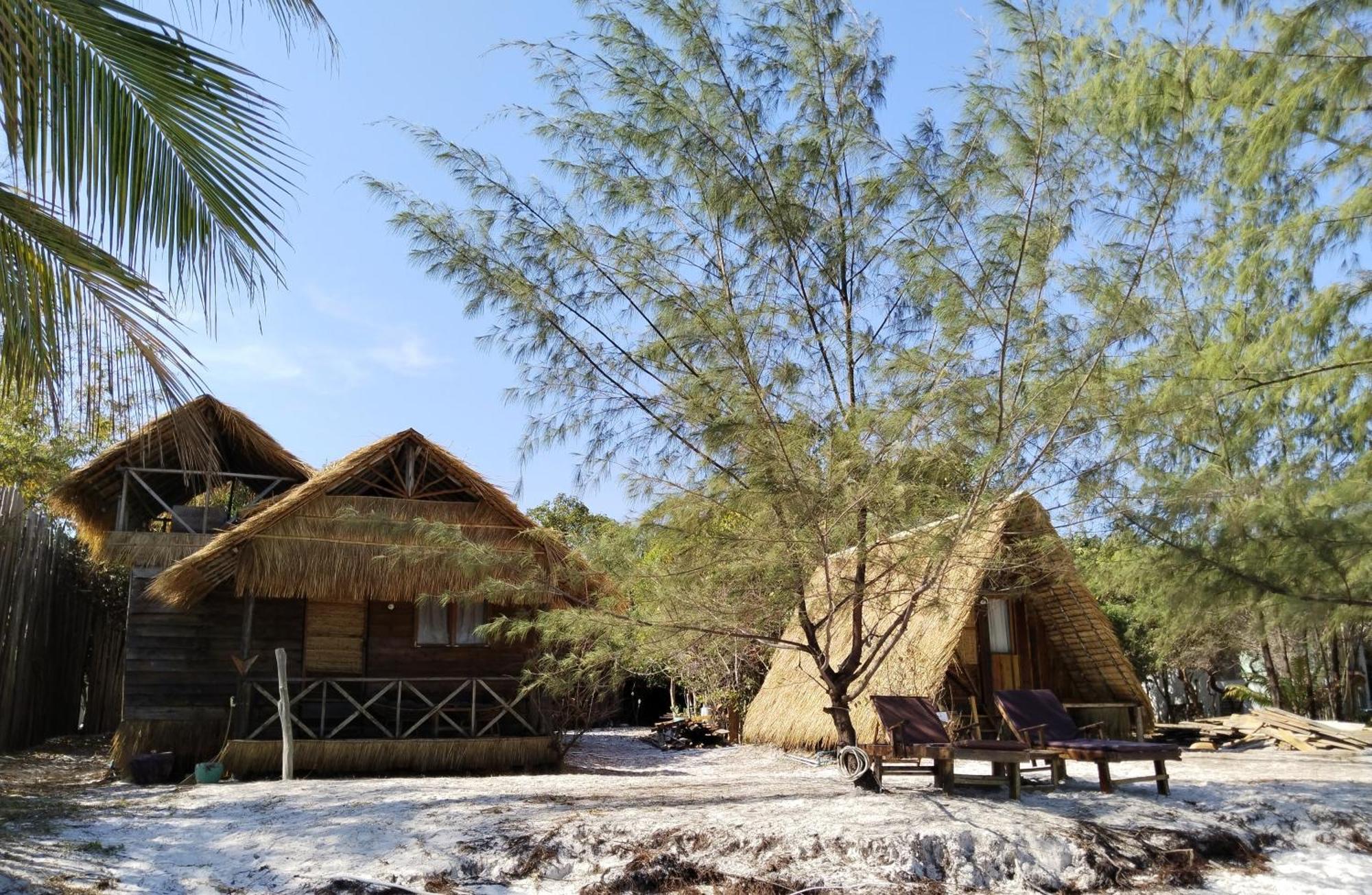 Green Blue Beach Hostel Koh Rong Sanloem Exteriör bild