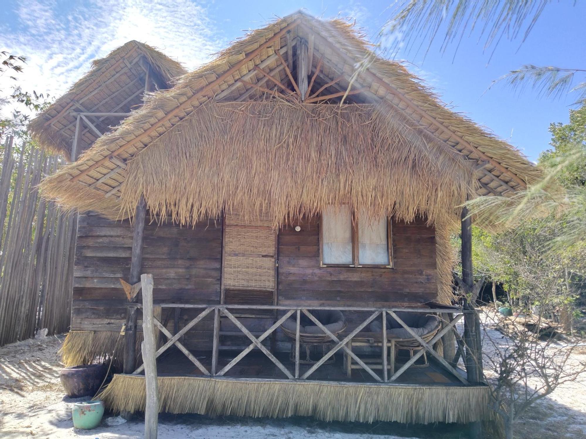 Green Blue Beach Hostel Koh Rong Sanloem Exteriör bild