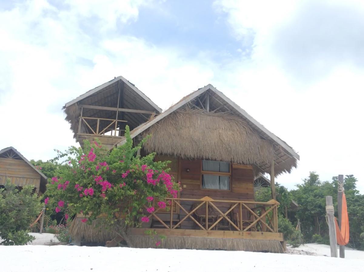Green Blue Beach Hostel Koh Rong Sanloem Exteriör bild